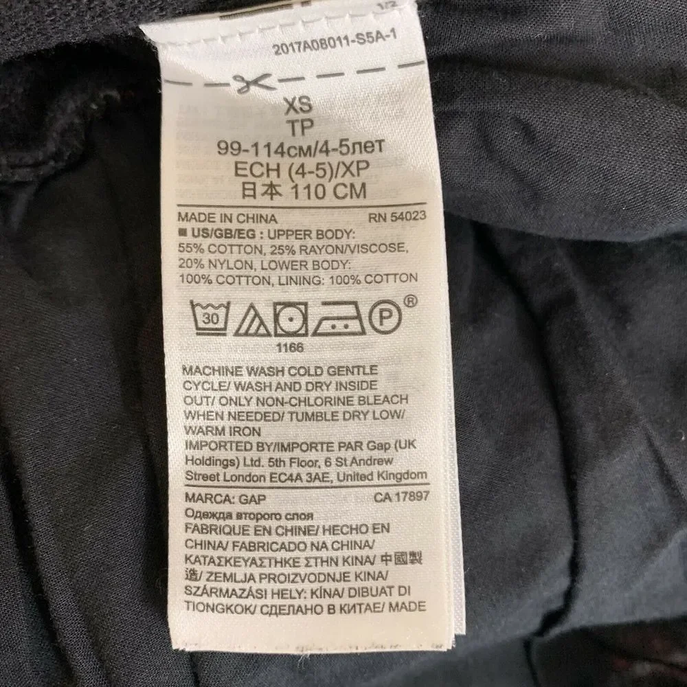 GAP black sweater